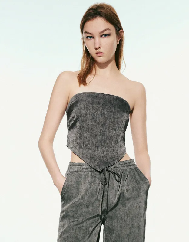 Off-Shoulder Skinny Bandeau Top sold by Urban Revivo