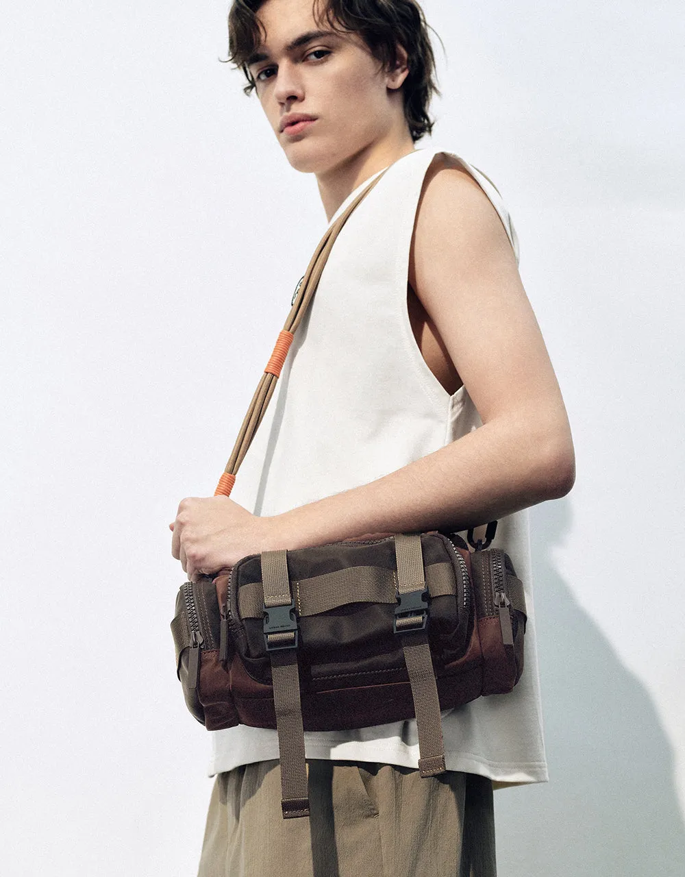 Crew Neck Loose Tank Top sold by Urban Revivo product image thumbnail 3