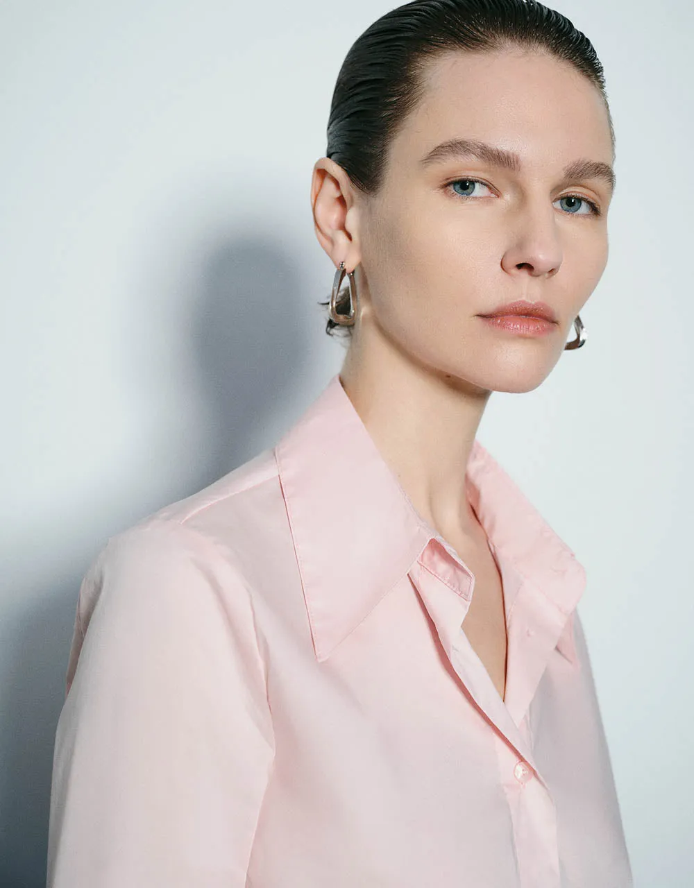 Button Up Straight Shirt sold by Urban Revivo product image thumbnail 5