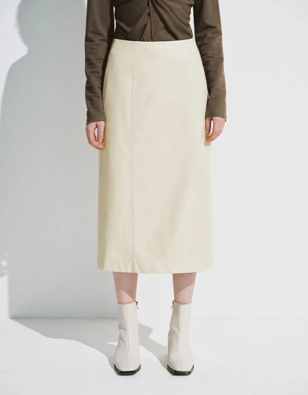 Midi Straight Skirt sold by Urban Revivo product image thumbnail 2