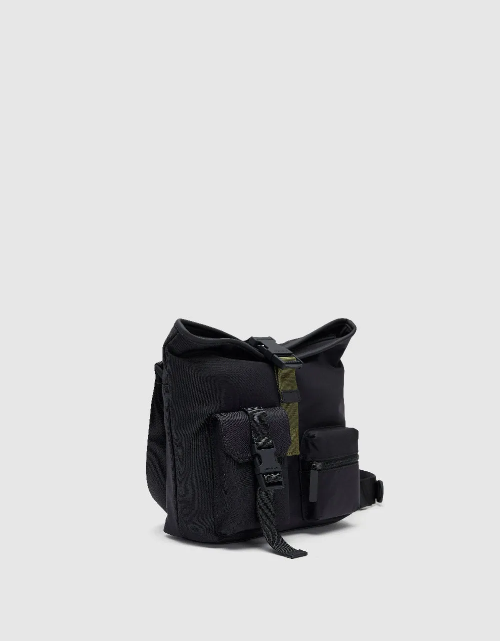 Buckled Crossbody Bag sold by Urban Revivo product image thumbnail 2