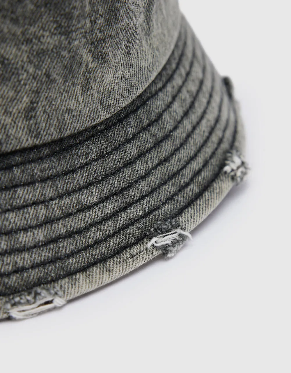 Distressed Bucket Hat sold by Urban Revivo product image thumbnail 5