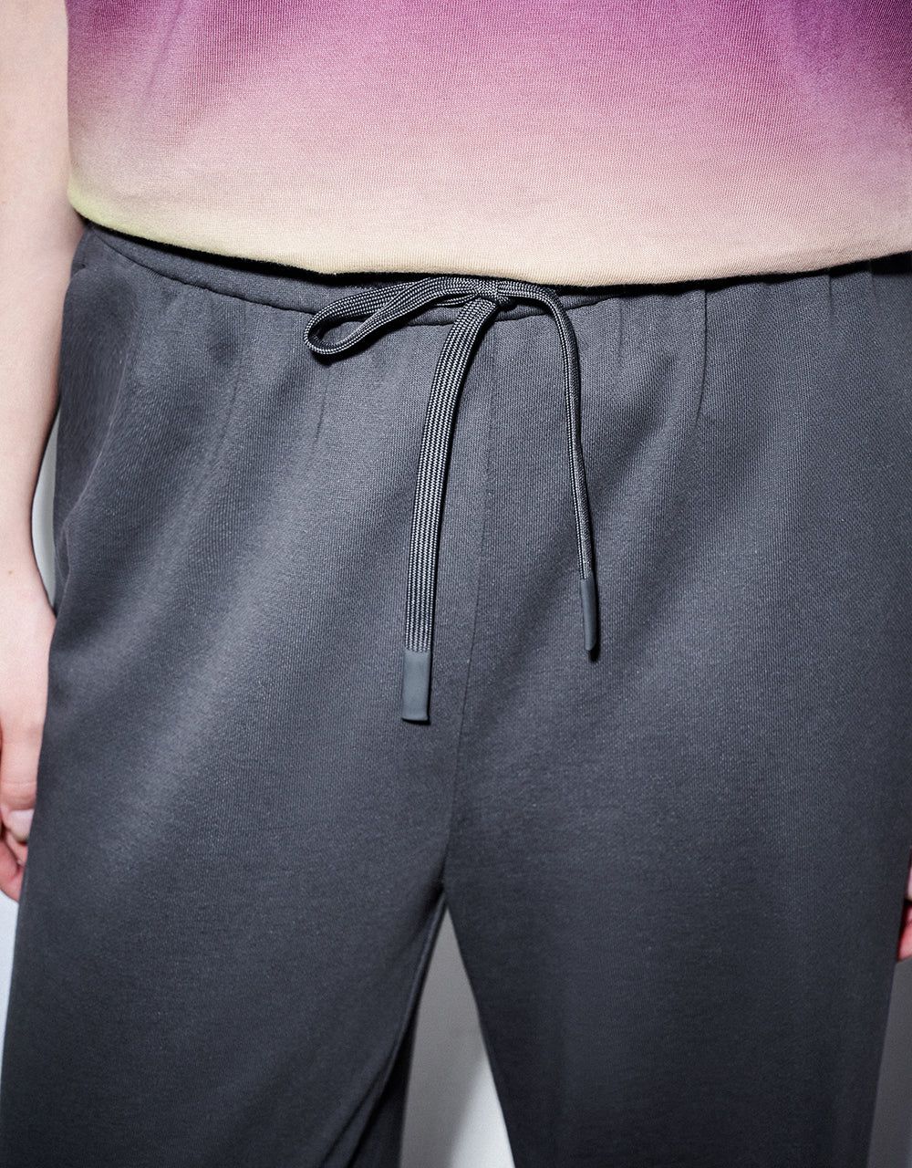 Drawstring Waist Knitted Straight Pants sold by Urban Revivo product image thumbnail 4