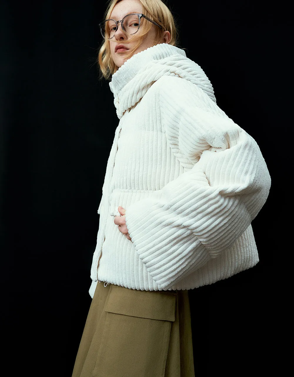 Textured Stand Collar Hooded Padded Coat sold by Urban Revivo product image thumbnail 3