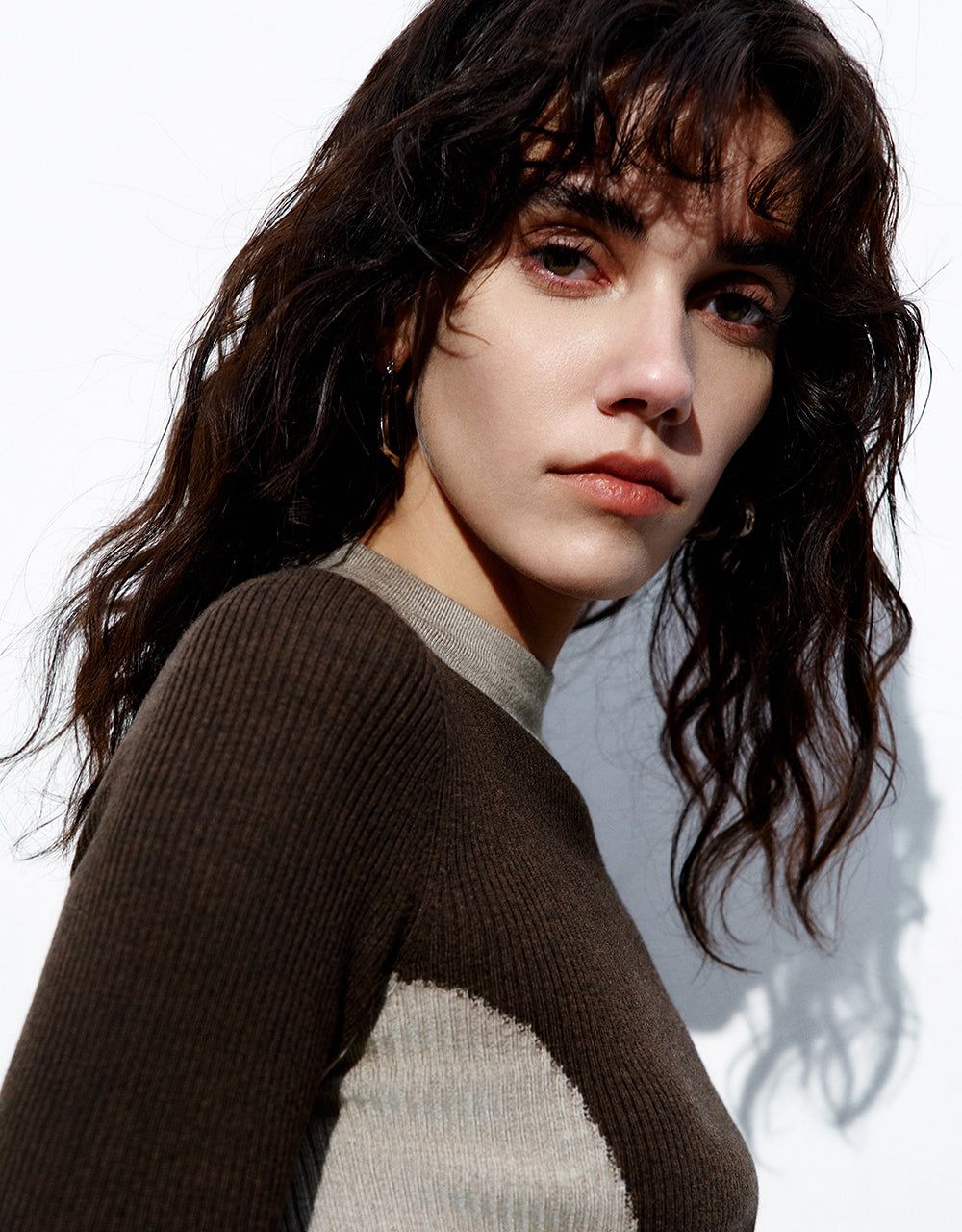 Crew Neck Skinny Knitted T-Shirt sold by Urban Revivo product image thumbnail 5