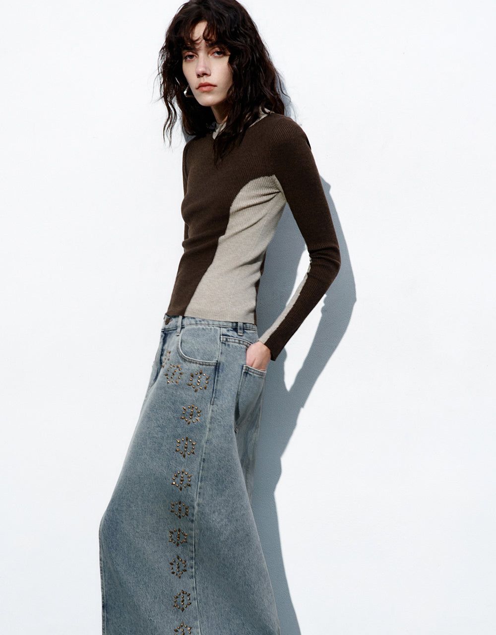 Crew Neck Skinny Knitted T-Shirt sold by Urban Revivo product image thumbnail 3