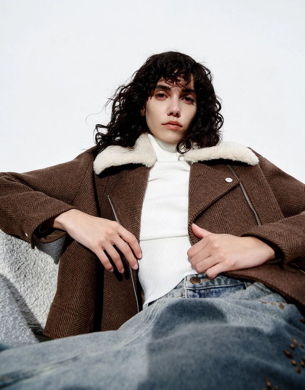 Zipper Side Woolen Jacket With Furry Collar sold by Urban Revivo product image thumbnail 2