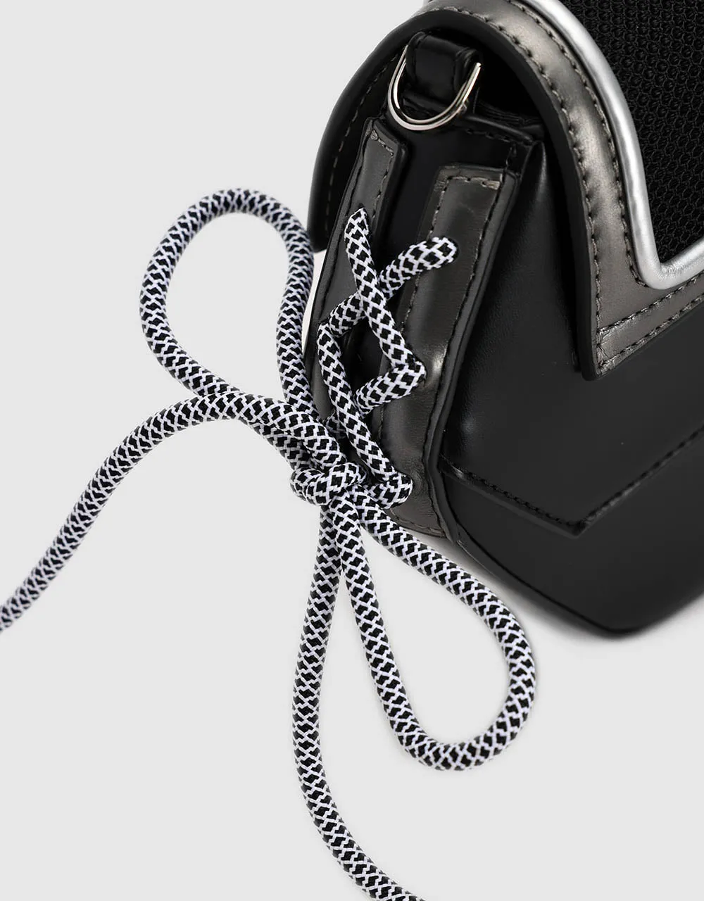 Two Toned Vegan Leather Crossbody Bag sold by Urban Revivo product image thumbnail 5