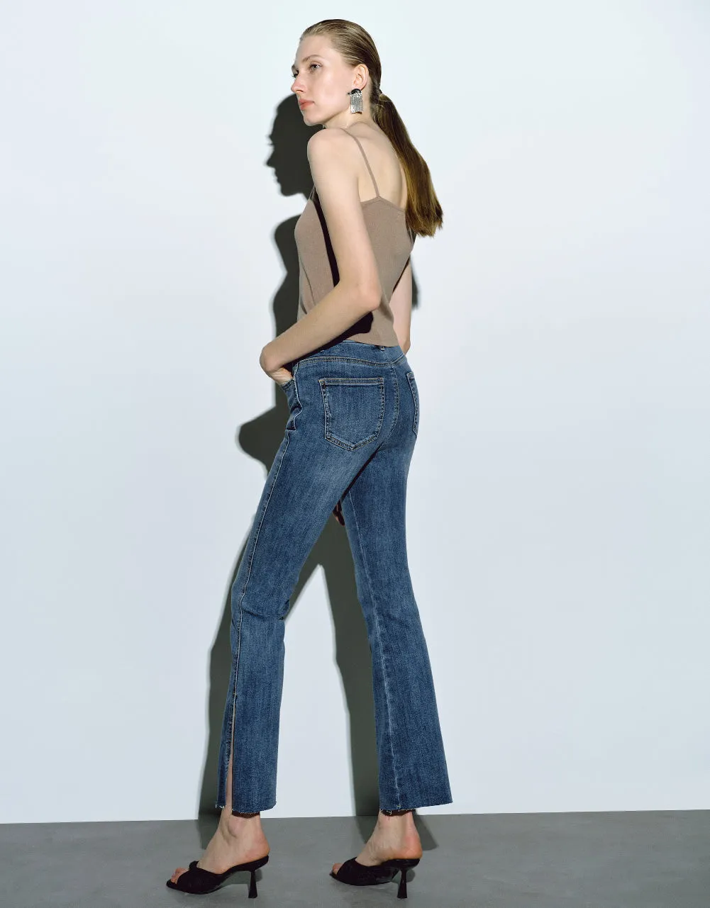 U Neck Knitted Tank Top sold by Urban Revivo product image thumbnail 4