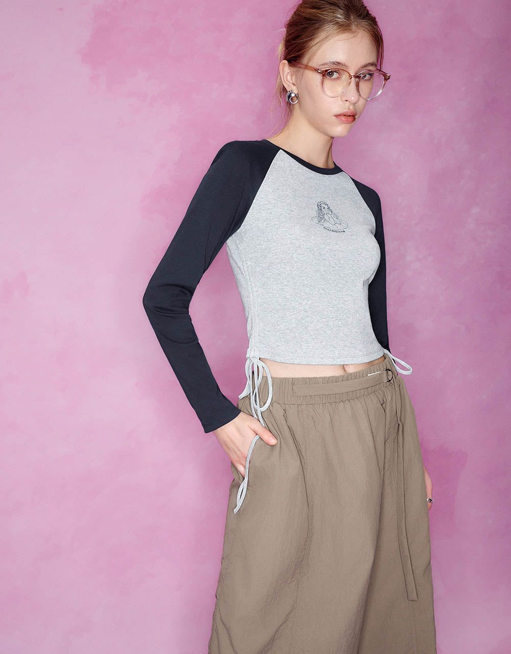 Printed Crew Neck Skinny T-Shirt sold by Urban Revivo product image thumbnail 3