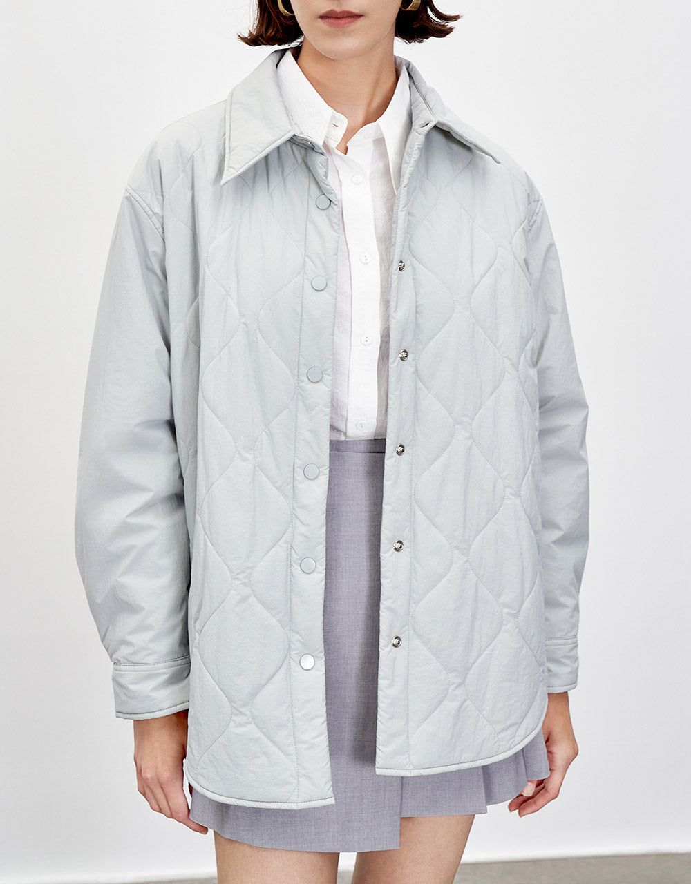 Quilted Drop Shoulder Button Up Lightweight Winter Coat sold by Urban Revivo product image thumbnail 2