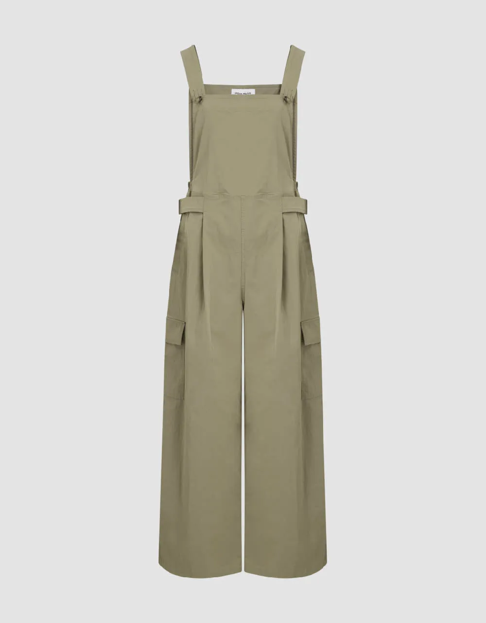 Sleeveless Loose Jumpsuit sold by Urban Revivo product image thumbnail 2