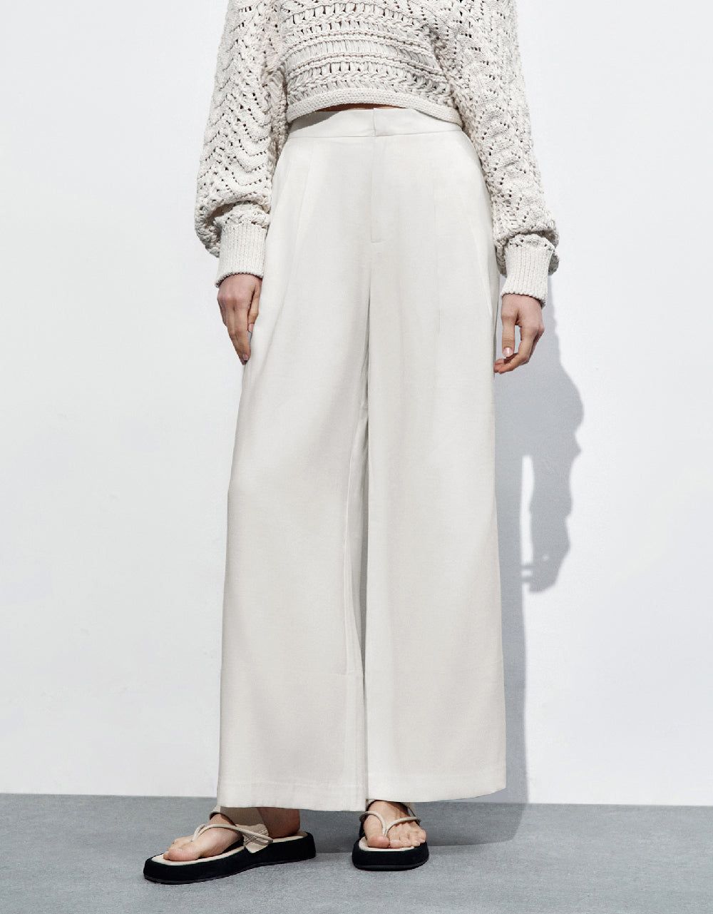 Loose Wide-Leg Pants sold by Urban Revivo product image thumbnail 2