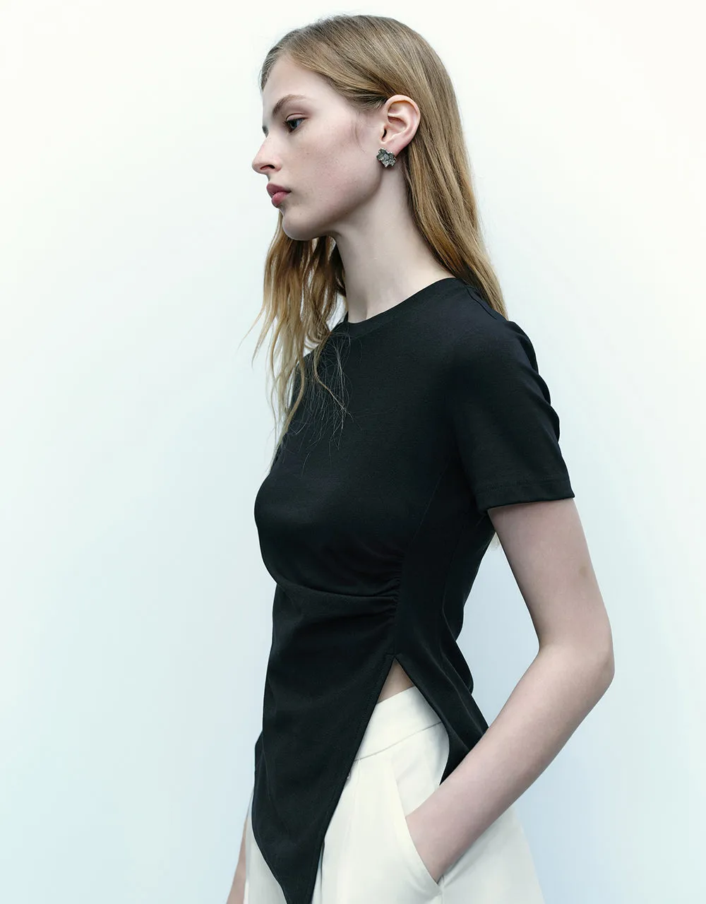 Split Hem Crew Neck Skater T-Shirt sold by Urban Revivo product image thumbnail 3