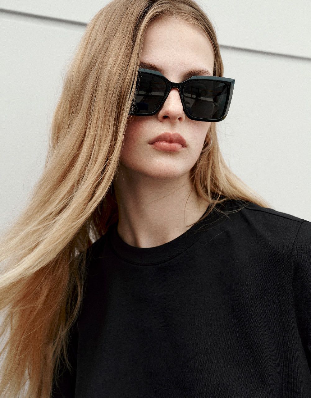 Crew Neck A-Line T-Shirt sold by Urban Revivo product image thumbnail 4