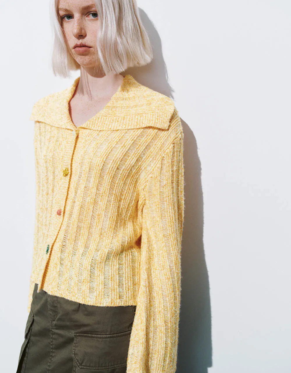 Colorful Buttons Straight Knitted Cardigan sold by Urban Revivo product image thumbnail 3