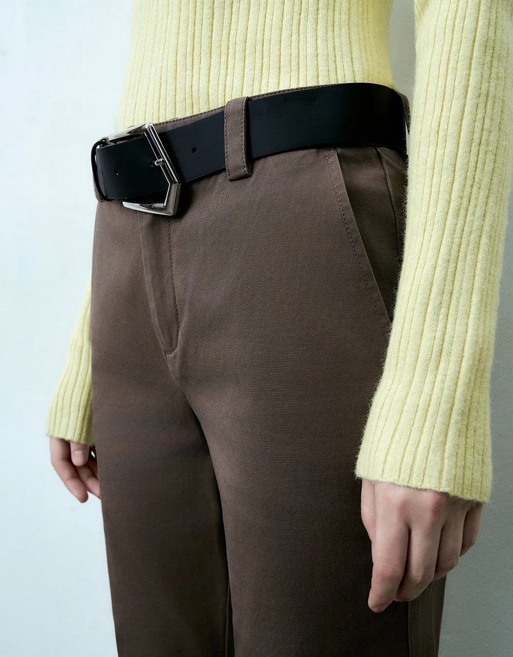 Loose Flare Pants sold by Urban Revivo product image thumbnail 5