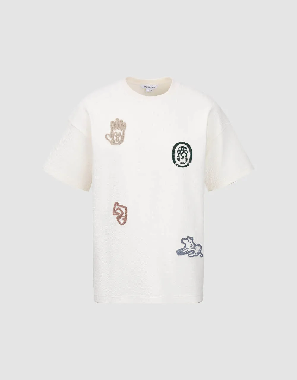 Printed Crew Neck Straight T-Shirt sold by Urban Revivo product image thumbnail 2