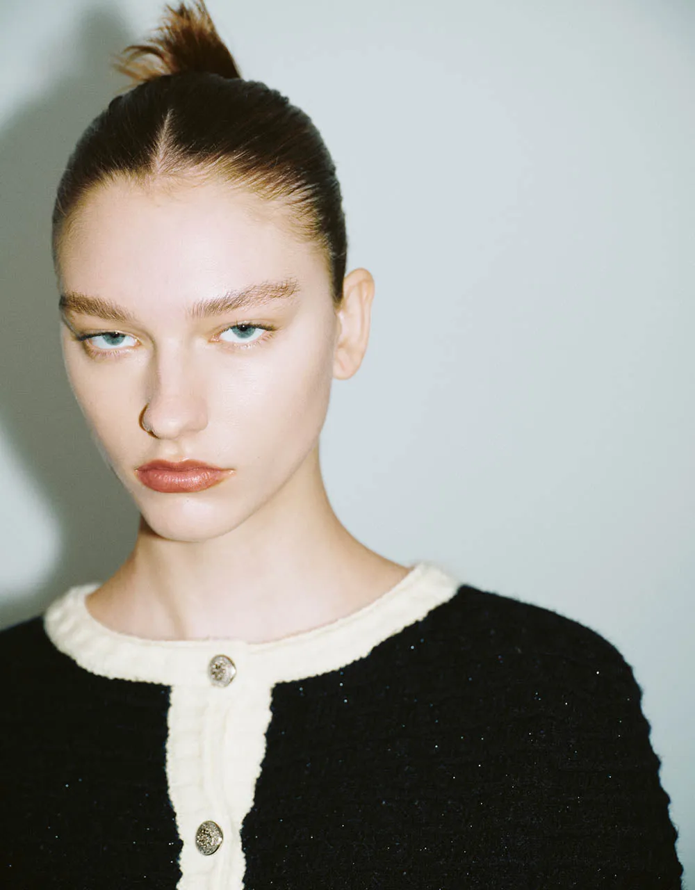 Crew Neck Knitted Cardigan sold by Urban Revivo product image thumbnail 4