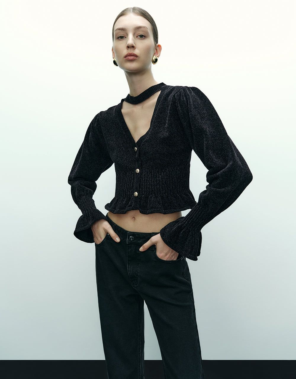 Keyhole Neck Knitted T-Shirt sold by Urban Revivo product image thumbnail 3