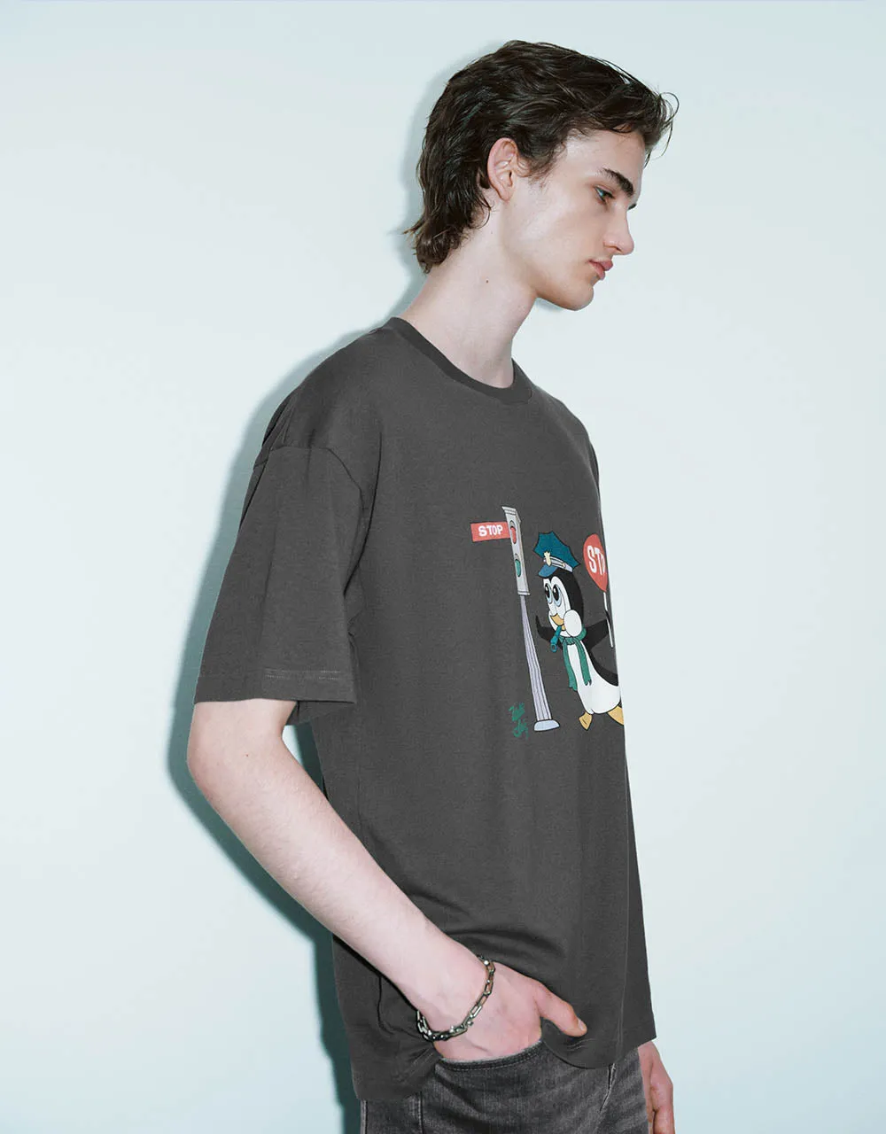 Printed Crew Neck Loose T-Shirt sold by Urban Revivo product image thumbnail 3