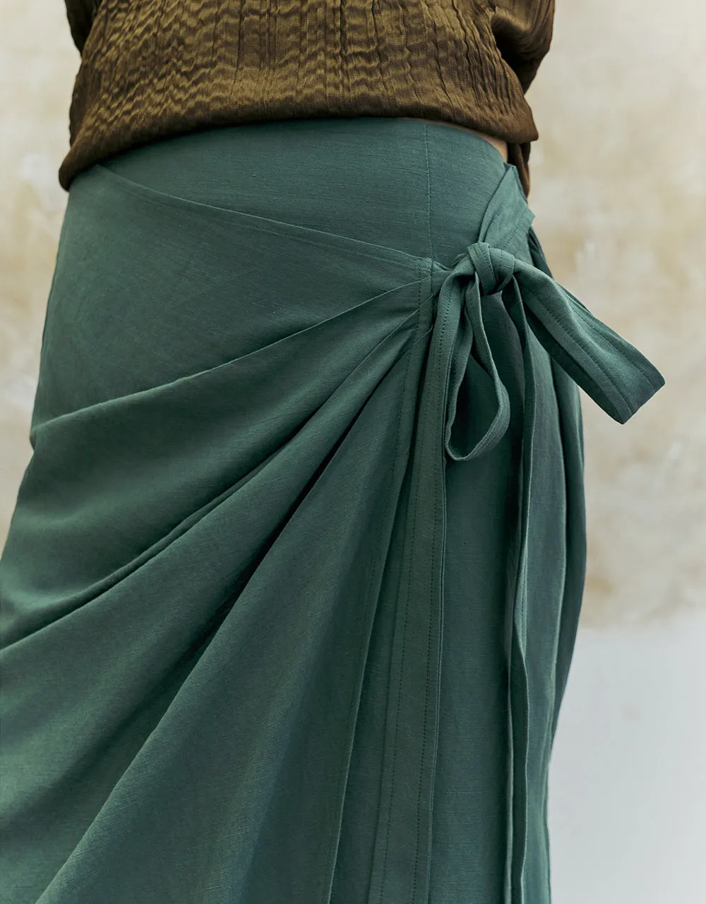 Wrapped Straight Skirt sold by Urban Revivo product image thumbnail 5