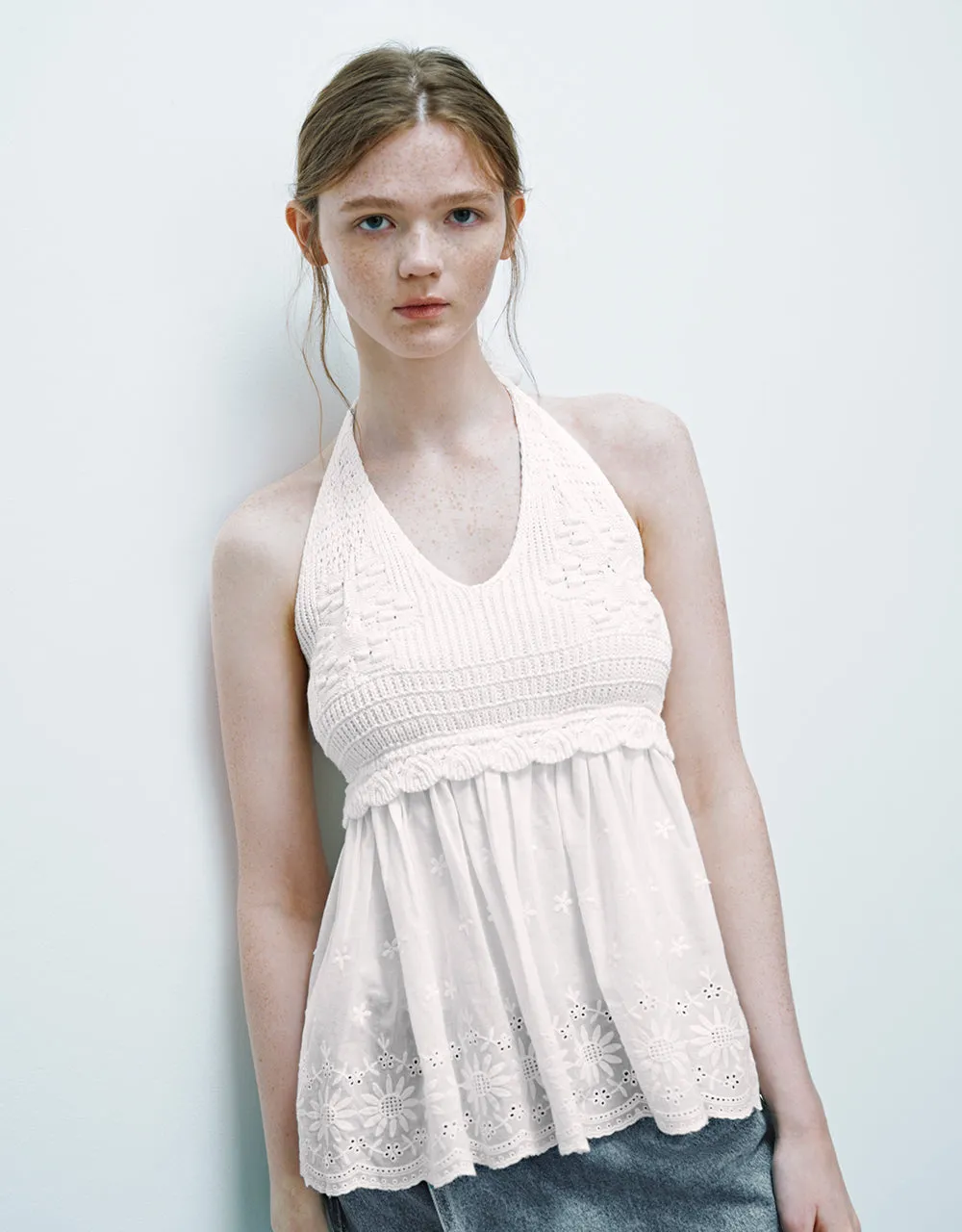 Sleeveless Halter Neck Knitted T-Shirt sold by Urban Revivo product image thumbnail 4
