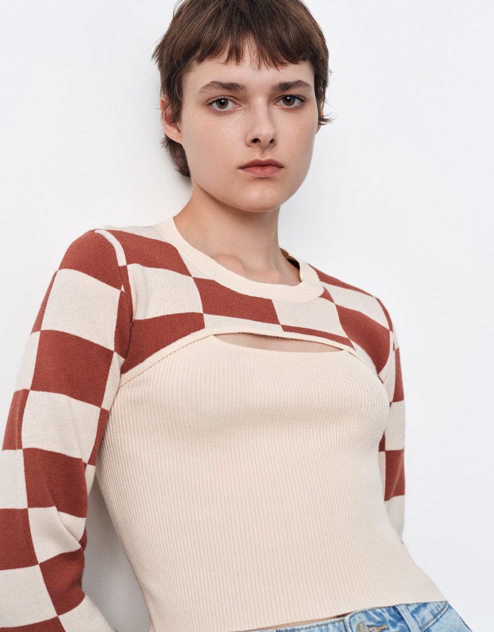 2 In 1 Checkered Knitted T-Shirt sold by Urban Revivo product image thumbnail 5