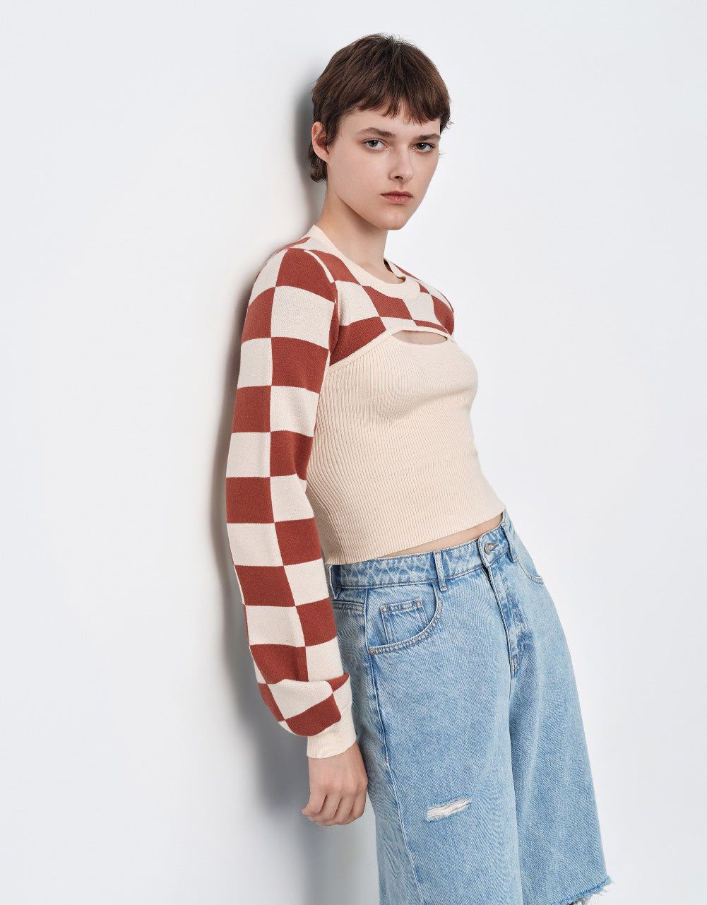 2 In 1 Checkered Knitted T-Shirt sold by Urban Revivo product image thumbnail 3