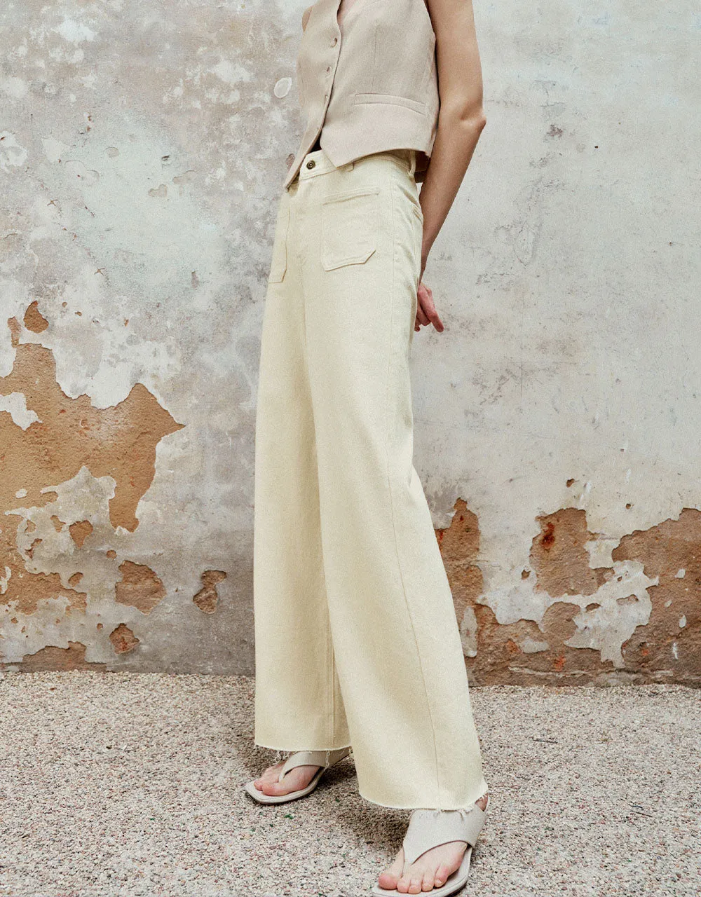 Front Pocket Wide-Leg Jeans sold by Urban Revivo product image thumbnail 4