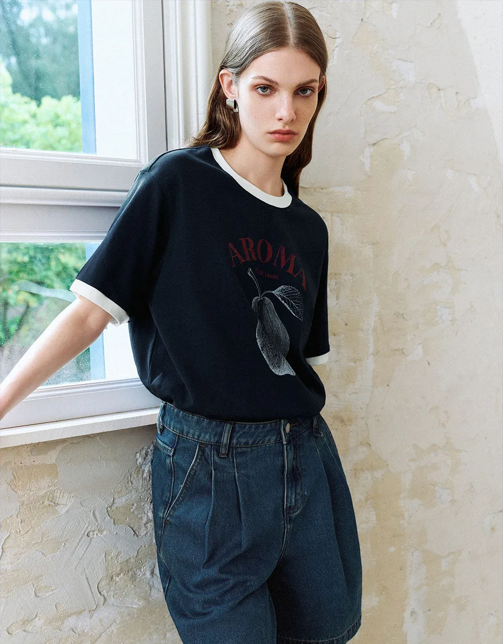 Printed Crew Neck Straight T-Shirt sold by Urban Revivo product image thumbnail 3