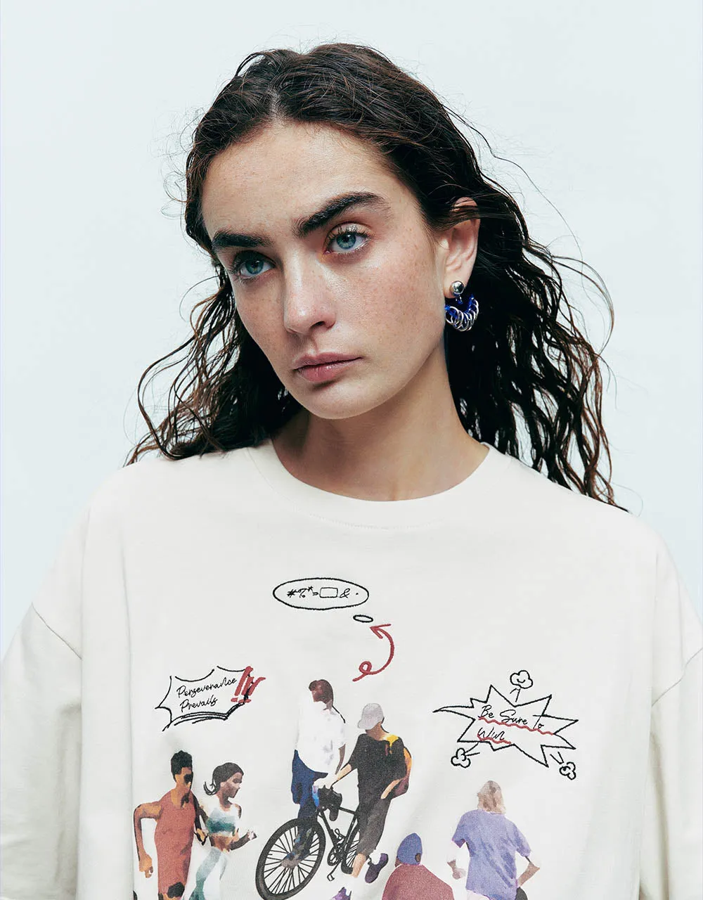 Printed Crew Neck Loose T-Shirt sold by Urban Revivo product image thumbnail 4