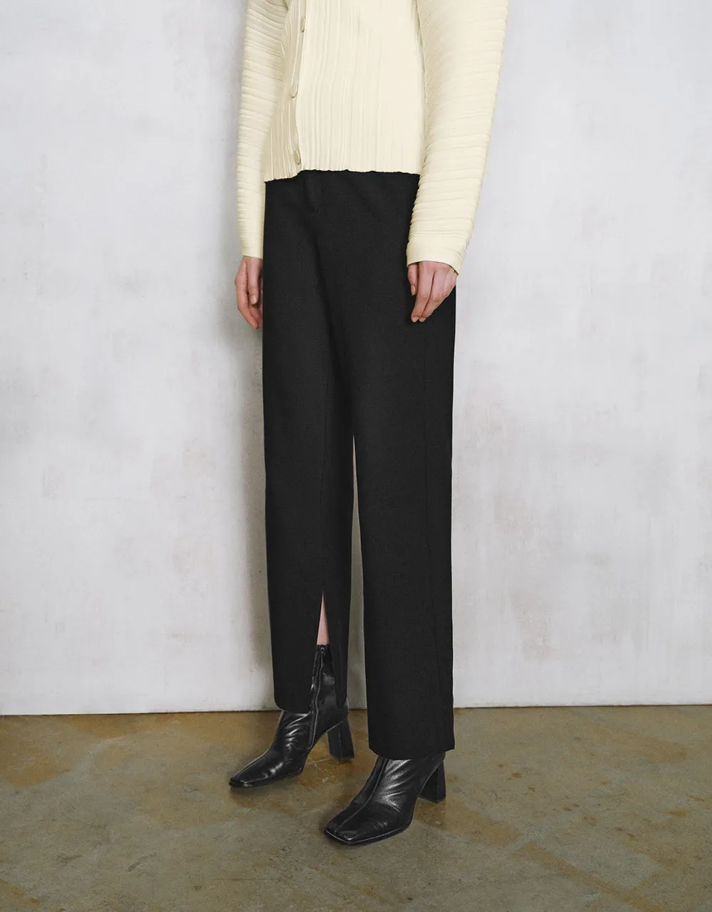 Flare Pants sold by Urban Revivo product image thumbnail 4