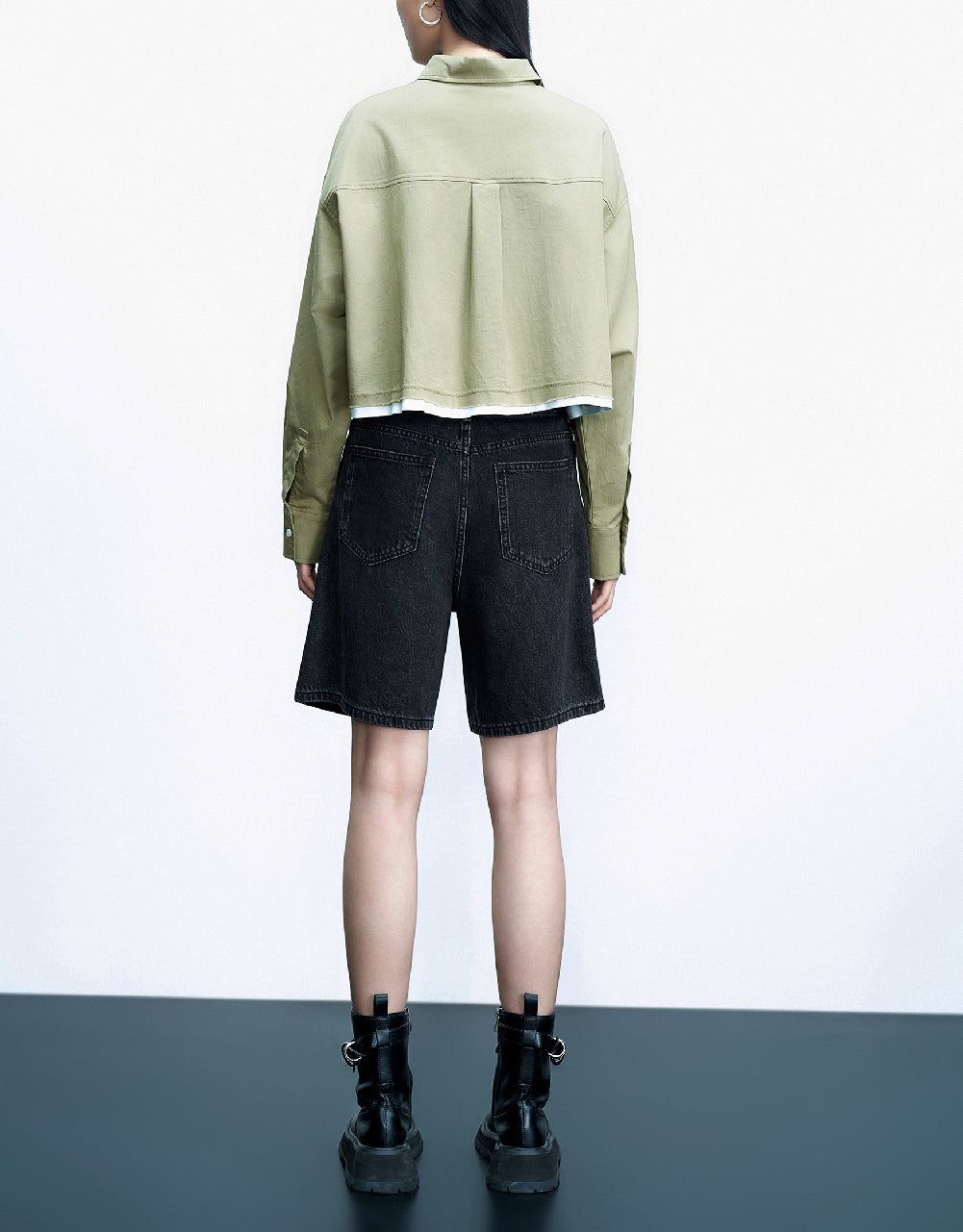 Button Up Straight Shirt sold by Urban Revivo product image thumbnail 4