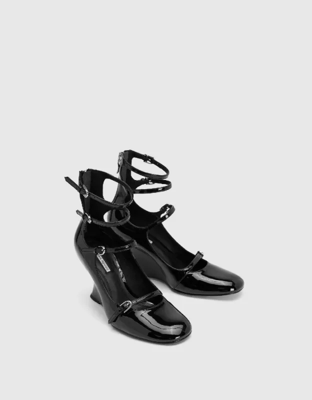 Vegan Leather Round Toe Pumps sold by Urban Revivo