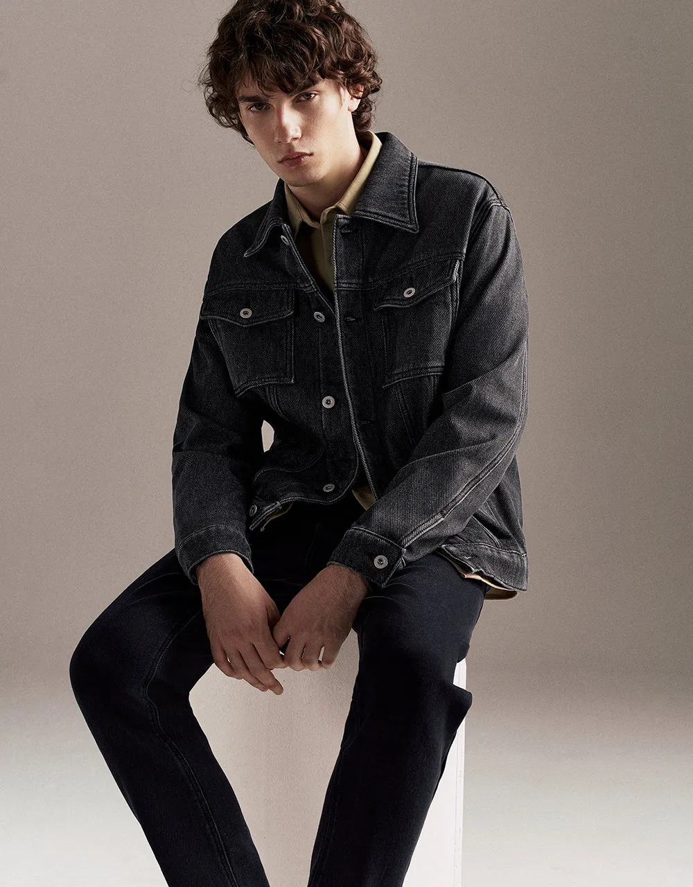 Button Up Denim Jacket sold by Urban Revivo product image thumbnail 5