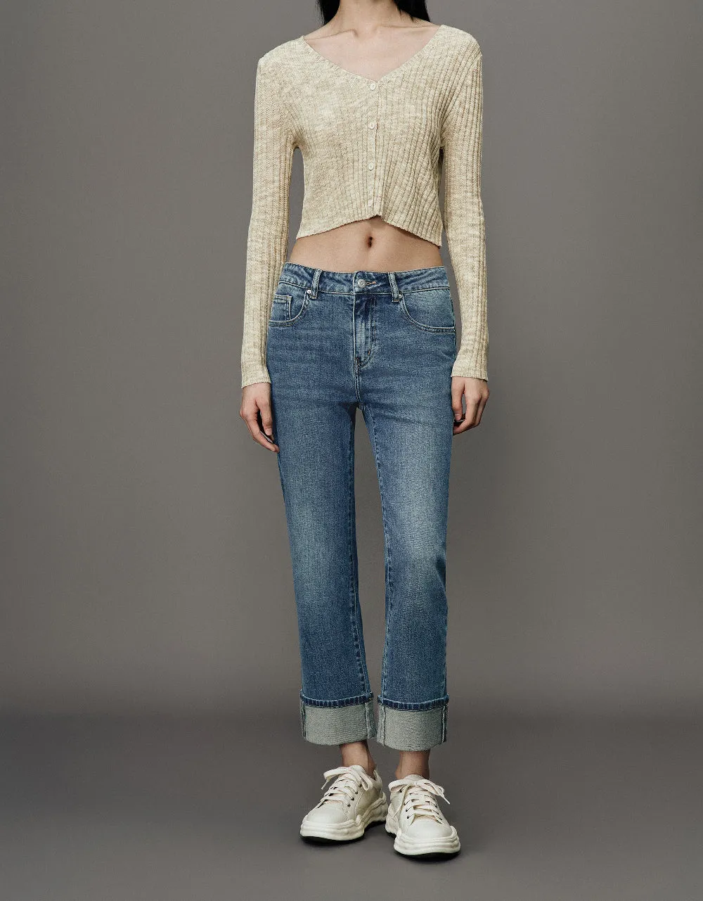 Rolled Up Hem Straight Jeans sold by Urban Revivo product image thumbnail 2