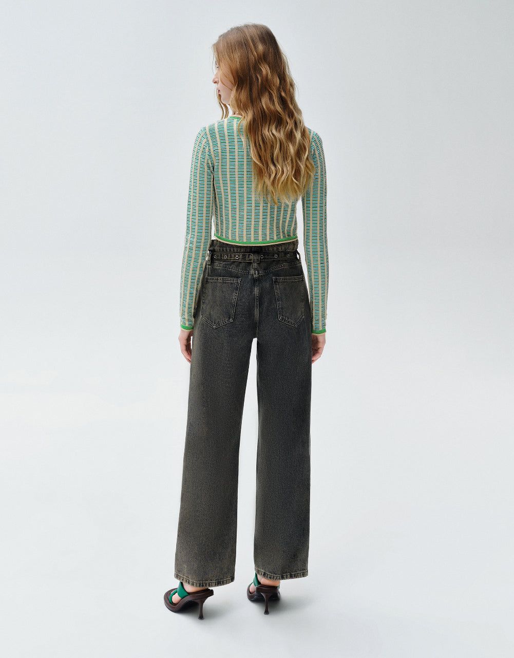 Striped Crew Neck Knitted Cardigan sold by Urban Revivo product image thumbnail 4