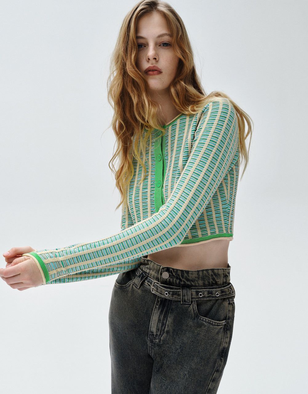 Striped Crew Neck Knitted Cardigan sold by Urban Revivo product image thumbnail 3