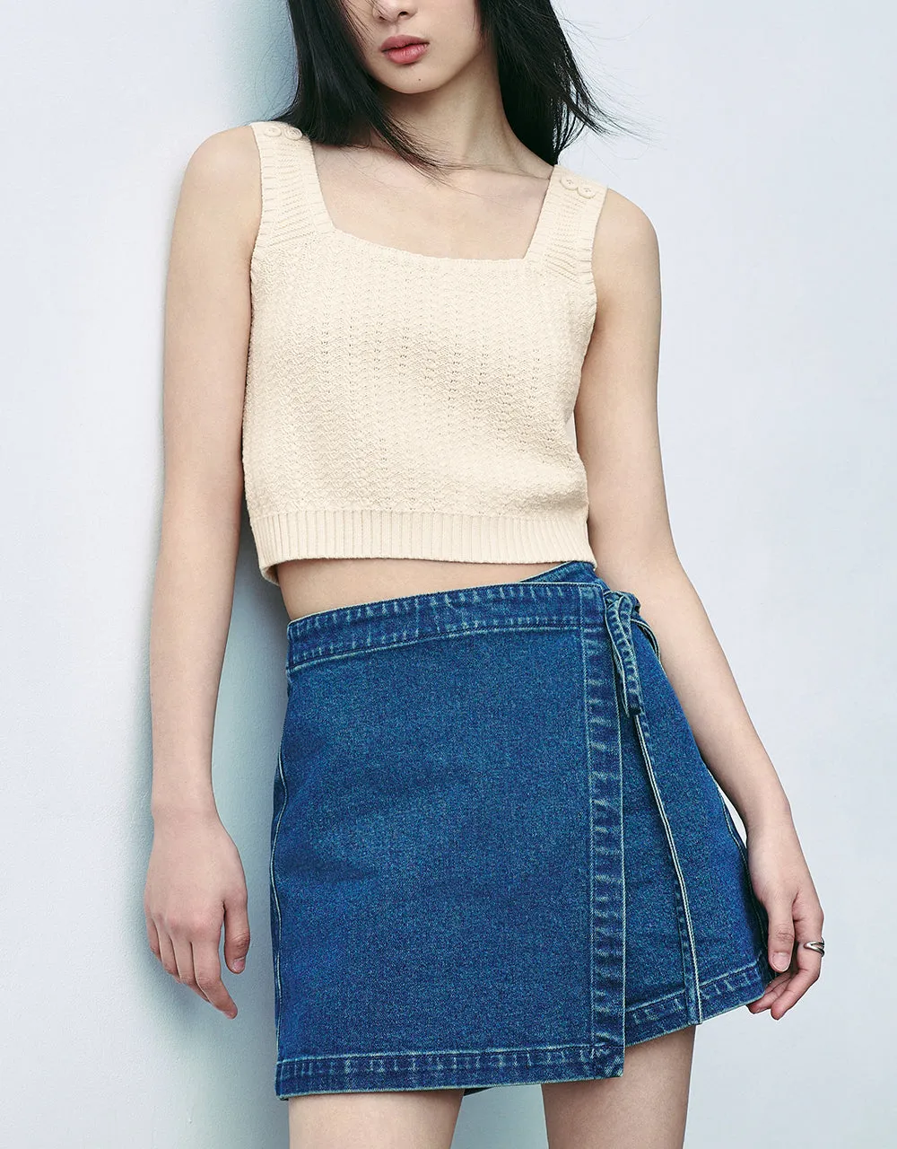 Square-cut Collar Knitted Tank Top sold by Urban Revivo product image thumbnail 2