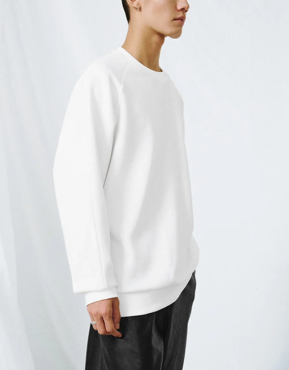Raglan Sleeve Sweatshirt sold by Urban Revivo product image thumbnail 3