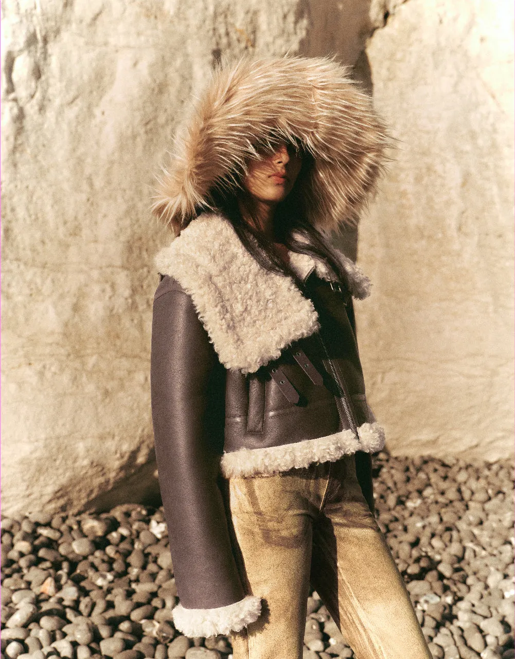 Zipper Front Vegan Leather Jacket With Furry Collar sold by Urban Revivo product image thumbnail 3