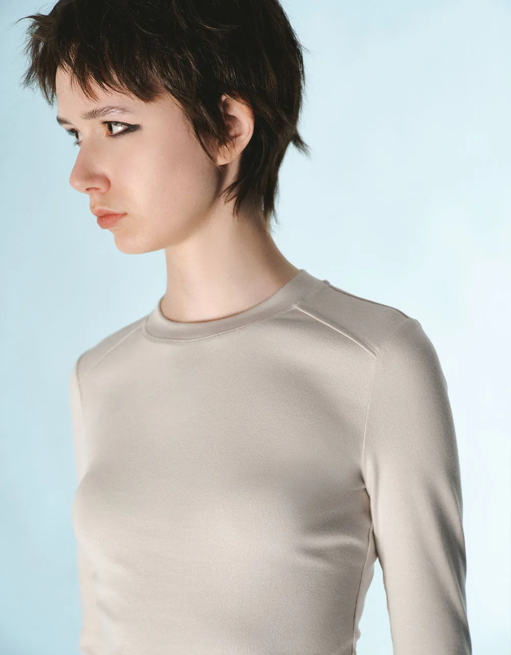 Crew Neck Skinny T-Shirt sold by Urban Revivo product image thumbnail 4