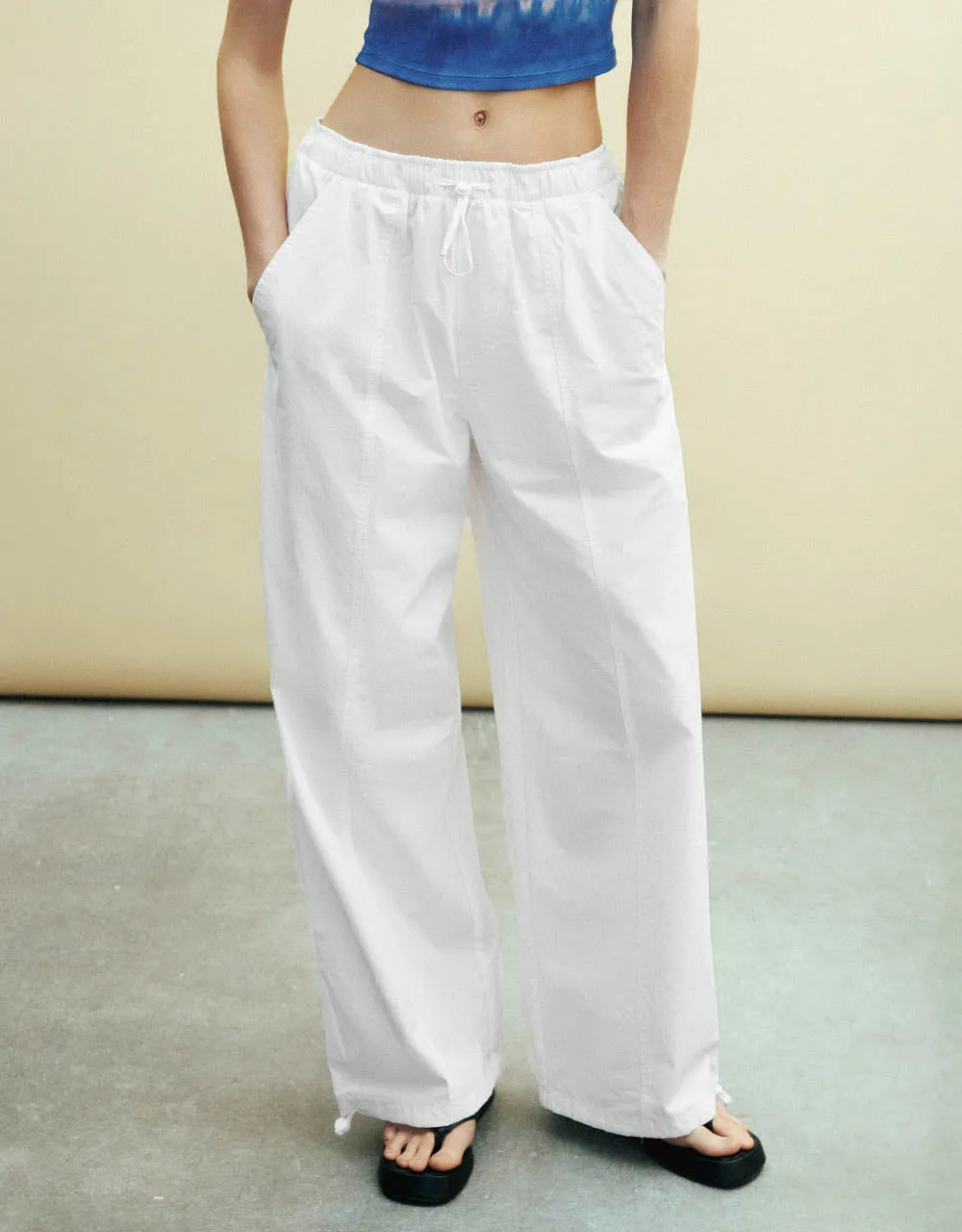 Drawstring Waist Wide-Leg Pants sold by Urban Revivo product image thumbnail 2