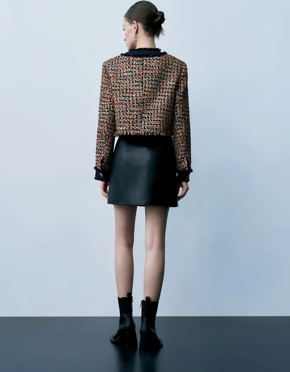 Vegan Leather Mini Straight Skirt sold by Urban Revivo product image thumbnail 5