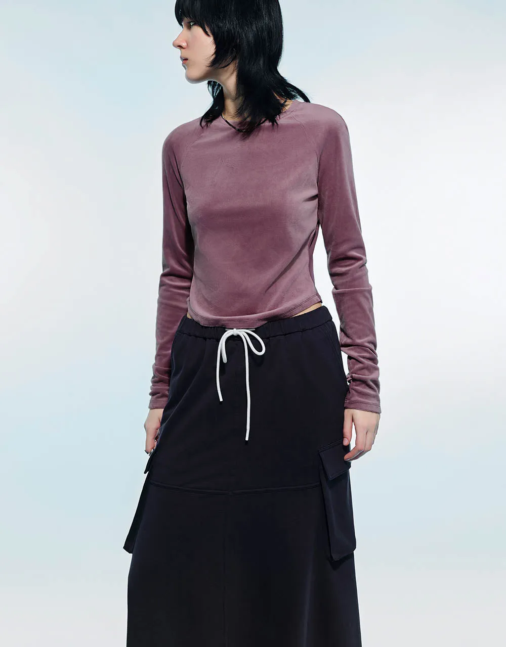 Raglan Sleeve Crew Neck Skinny T-Shirt sold by Urban Revivo product image thumbnail 3