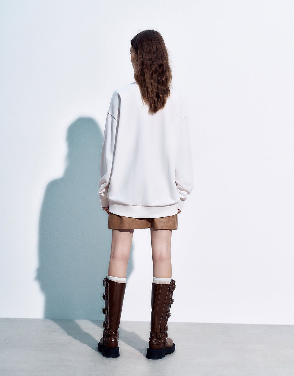 Animal Printed Crew Neck Loose Sweatshirt sold by Urban Revivo product image thumbnail 4