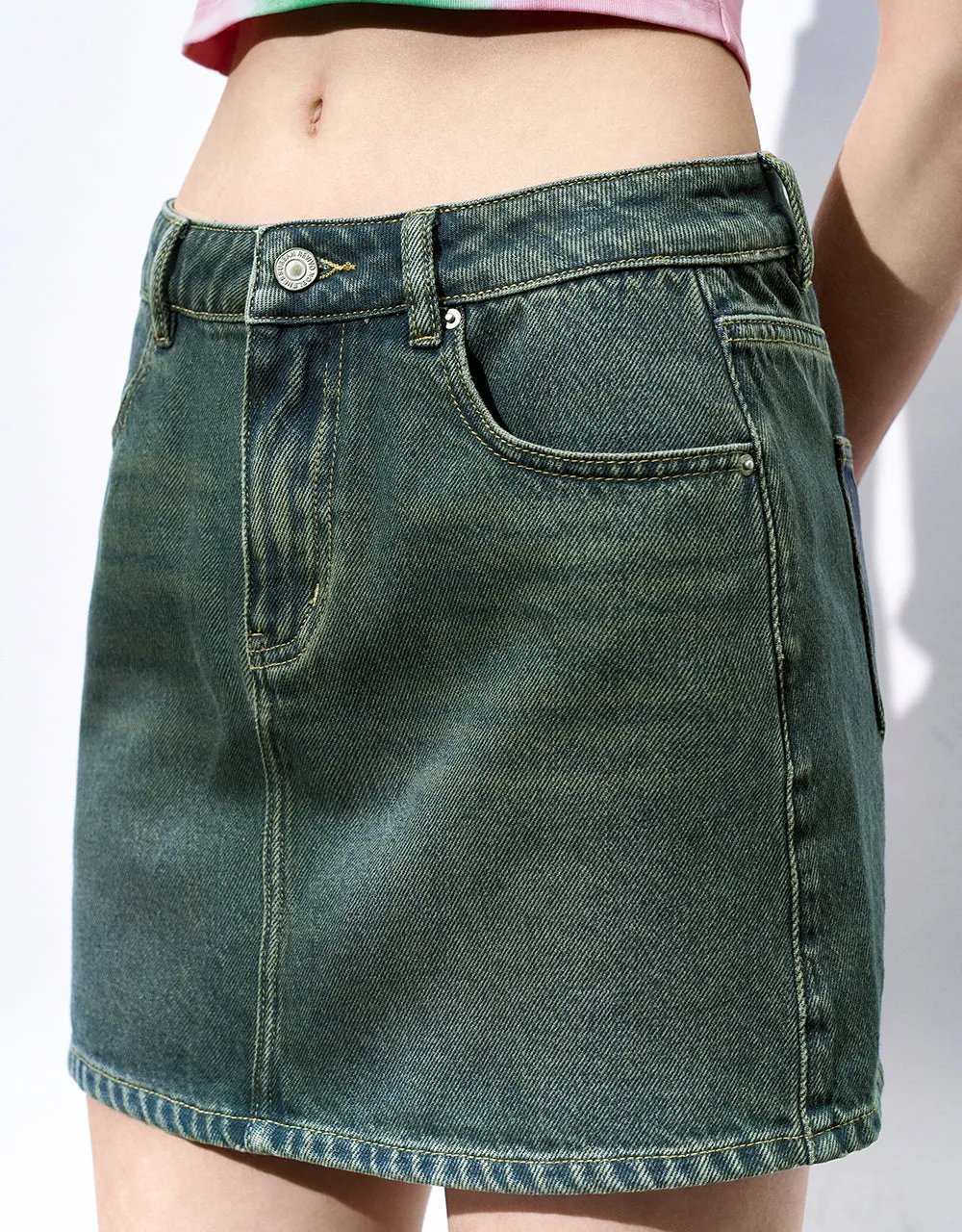 Mini A-Line Denim Skirt sold by Urban Revivo product image thumbnail 5