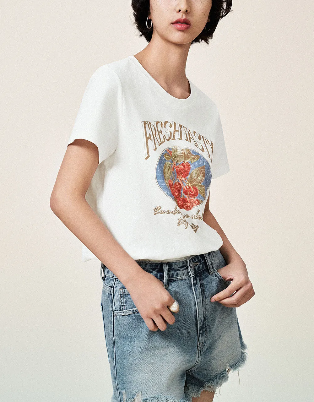 Printed Crew Neck Straight T-Shirt sold by Urban Revivo product image thumbnail 3