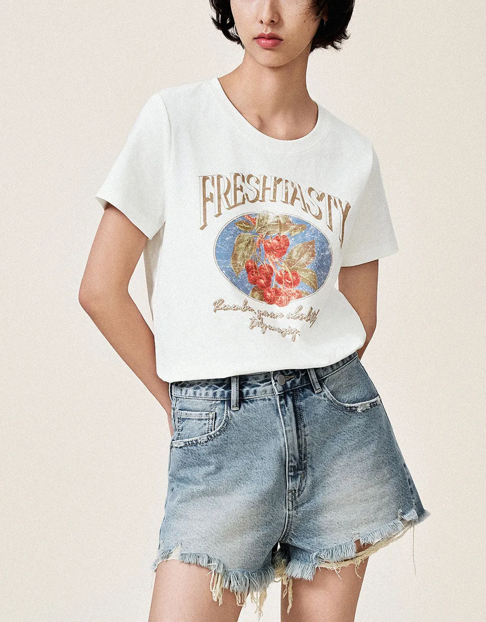 Printed Crew Neck Straight T-Shirt sold by Urban Revivo product image thumbnail 2